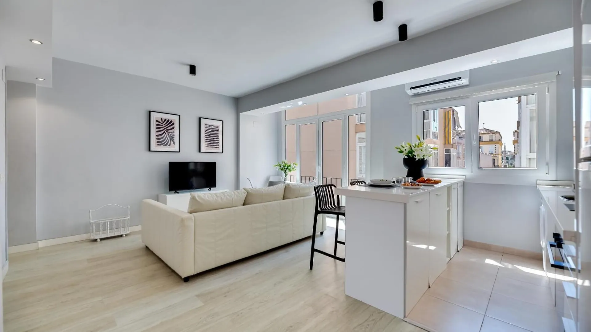 Apartment Xpce Merced Square - Picasso Malaga