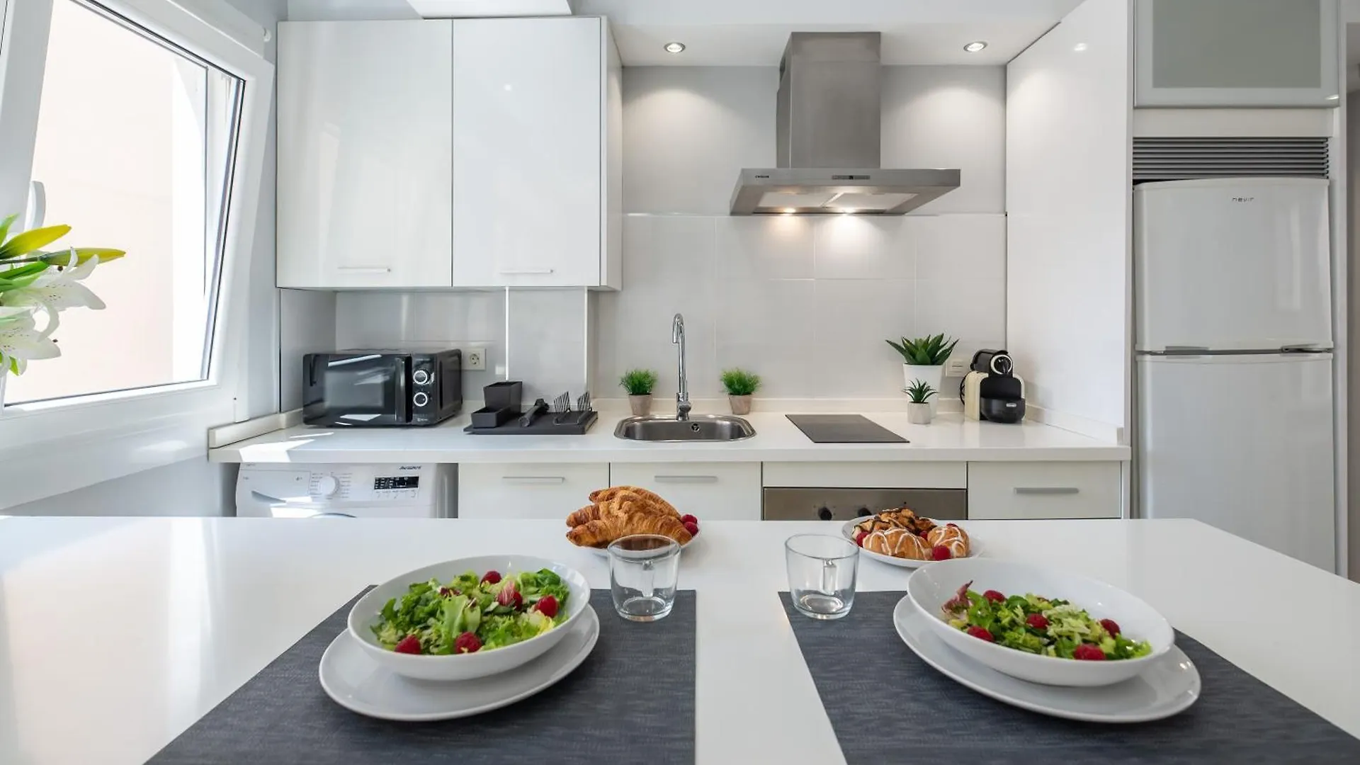 Xpce Merced Square - Picasso Malaga Apartment