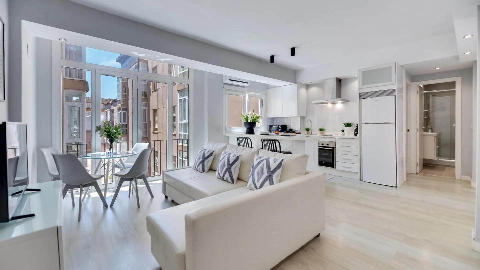 Apartment Xpce Merced Square - Picasso Malaga